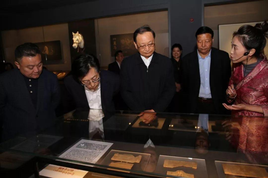 1556070051426499.jpg 12.jpg